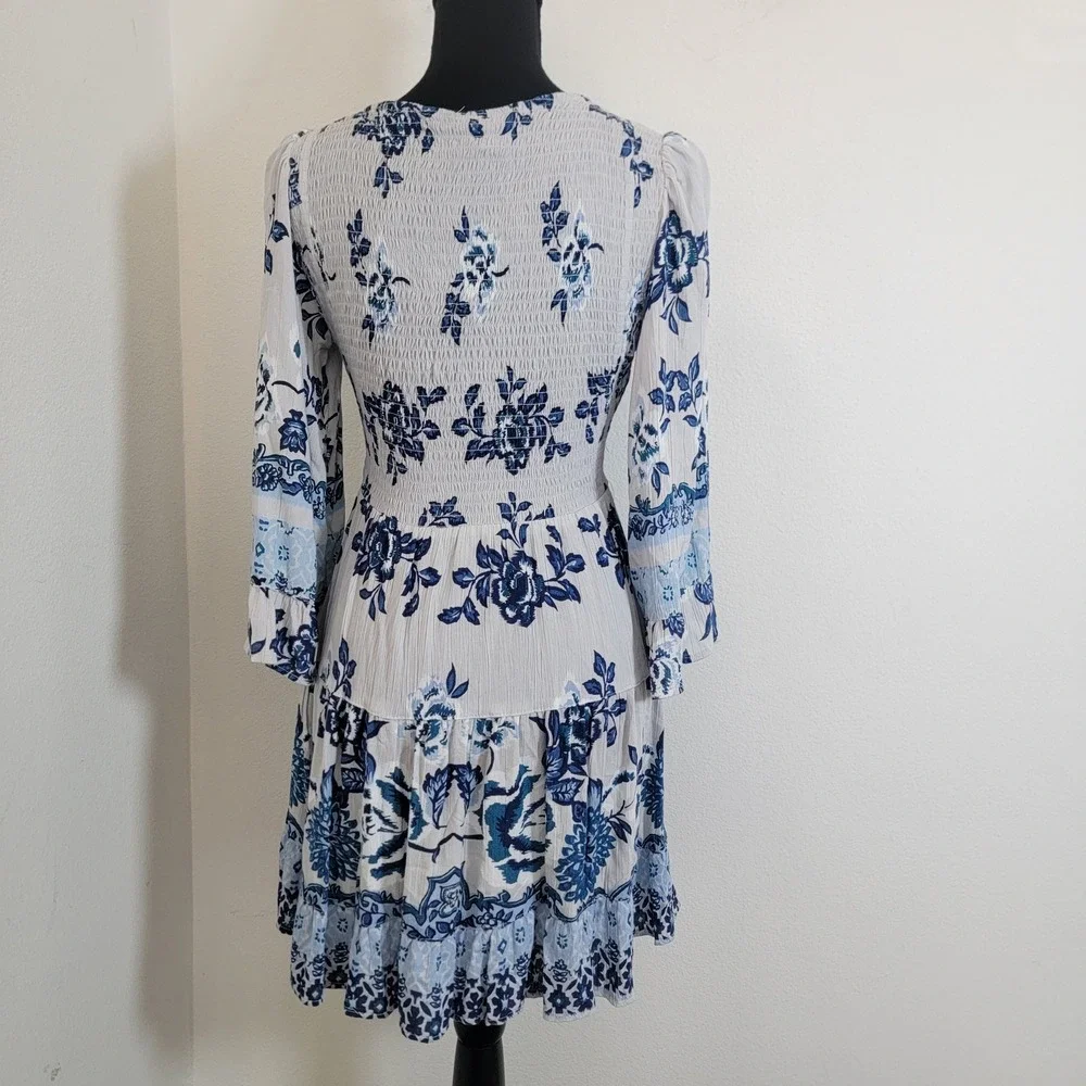 Angie Womens Boho Floral Twist Front Cutout Tiered Mini Dress Blue White Medium - Picture 2 of 12